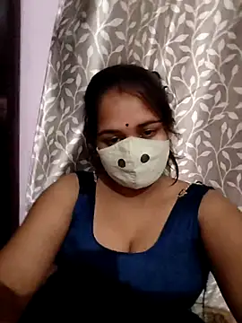 Snapshot of Riya_hot12 chatting on 11/18/25, 09:45 Riya hot12 online show from 11/18/25, 09:45