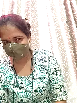 Snapshot of Riya_hot12 chatting on 11/16/25, 08:30 Riya hot12 online show from 11/16/25, 08:30