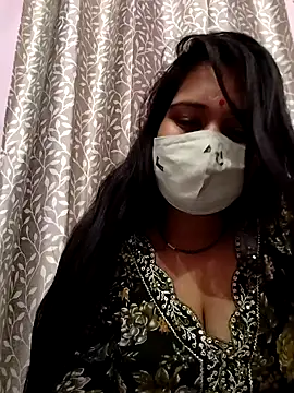 Snapshot of Riya_hot12 chatting on 11/23/25, 05:17 Riya hot12 online show from 11/23/25, 05:17