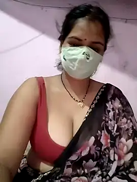 Snapshot of Riya_hot12 chatting on 09/15/25, 10:32 Riya hot12 online show from 09/15/25, 10:32