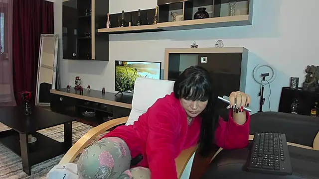 Ella sweety00 online show from 04/04/26, 04:35