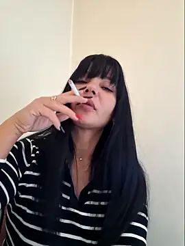 Ella sweety00 online show from 04/14/26, 09:14