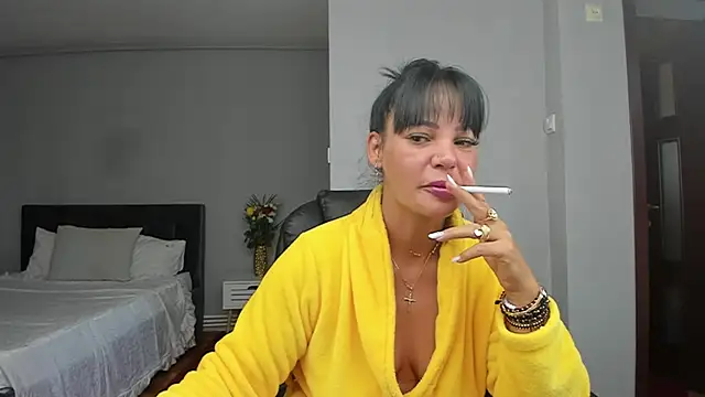 Ella sweety00 online show from 10/05/25, 05:20