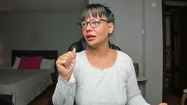 Ella sweety00 online show from 11/27/25, 10:43