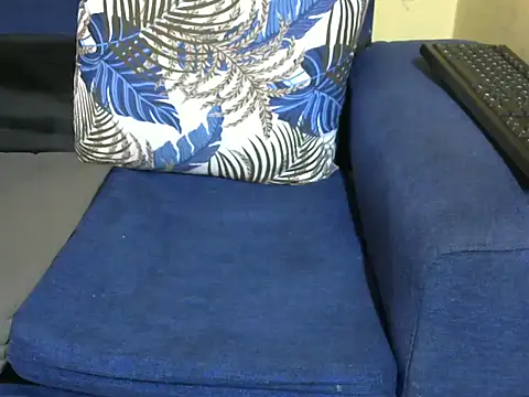 Snapshot of Moningexz123 chatting on 09/20/25, 03:06 Moningexz123 online show from 09/20/25, 03:06