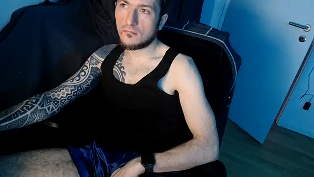 th1  online show from 02/19/26, 03:47