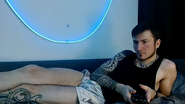 th1  online show from 04/03/26, 06:47