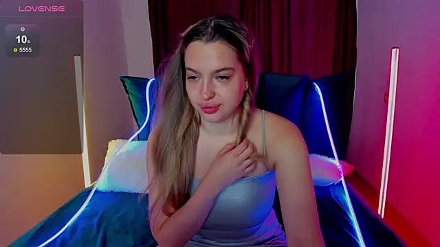 Emma  Ross online show from 09/12/25, 03:17