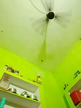 Snapshot of Hot-piuy chatting on 09/18/25, 01:08 Hot-piuy online show from 09/18/25, 01:08