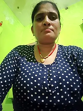 Snapshot of Hot-piuy chatting on 09/15/25, 04:02 Hot-piuy online show from 09/15/25, 04:02