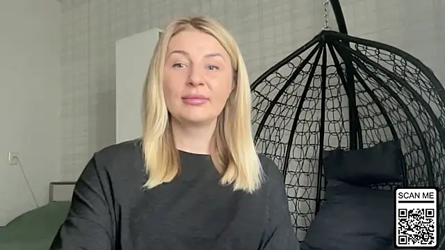 Blondie xoxoxo online show from 04/04/26, 12:45