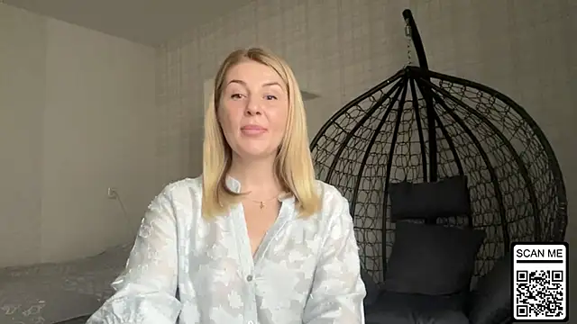 Blondie xoxoxo online show from 04/08/26, 08:27