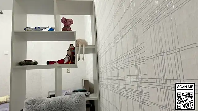 Snapshot of Blondie_xoxoxo chatting on 11/13/25, 07:29 Blondie xoxoxo online show from 11/13/25, 07:29