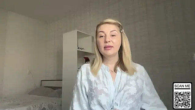 Blondie xoxoxo online show from 03/16/26, 07:01