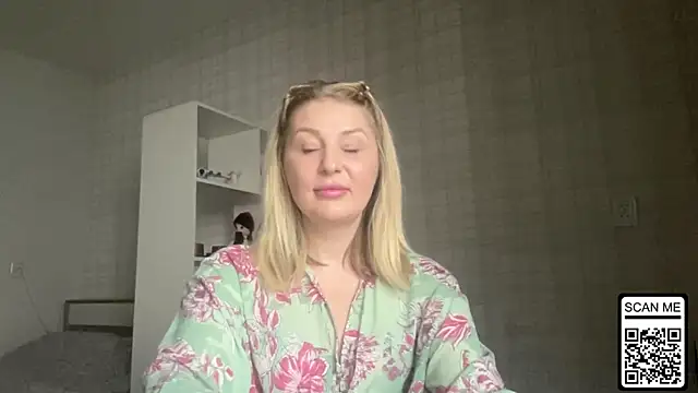 Blondie xoxoxo online show from 02/06/26, 01:29