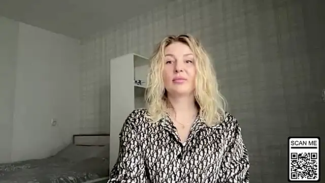 Blondie xoxoxo online show from 03/21/26, 08:41