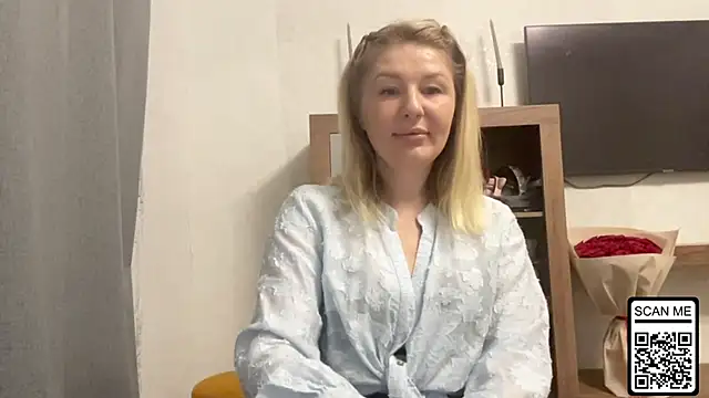 Blondie xoxoxo online show from 12/22/25, 07:08