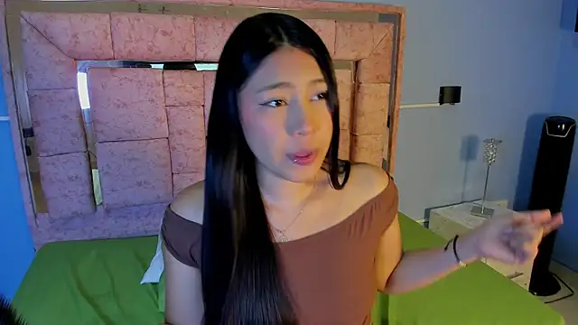 LICKY LOV online show from 11/15/25, 03:21