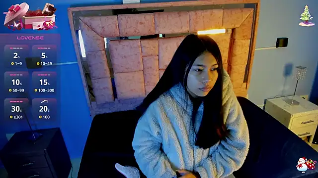 Snapshot of LICKY_LOV chatting on 10/01/25, 03:11 LICKY LOV online show from 10/01/25, 03:11