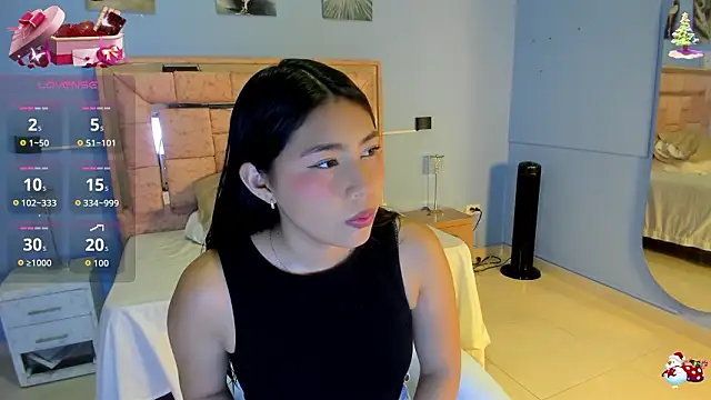 Snapshot of LICKY_LOV chatting on 03/03/26, 03:02 LICKY LOV online show from 03/03/26, 03:02