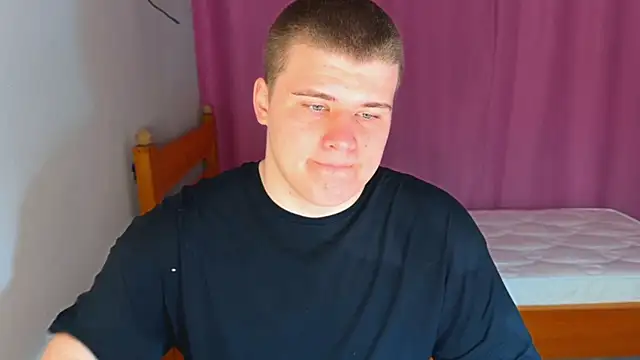 kittenmurr online show from 04/27/26, 01:53