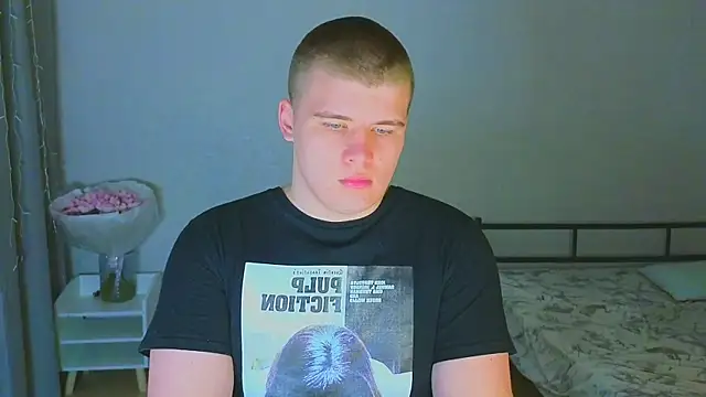 kittenmurr online show from 11/02/25, 10:26