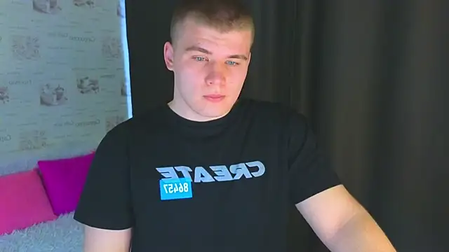 kittenmurr online show from 10/09/25, 10:16