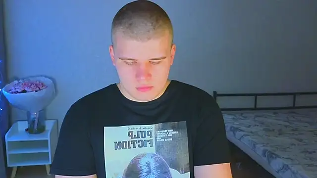 kittenmurr online show from 11/07/25, 06:45