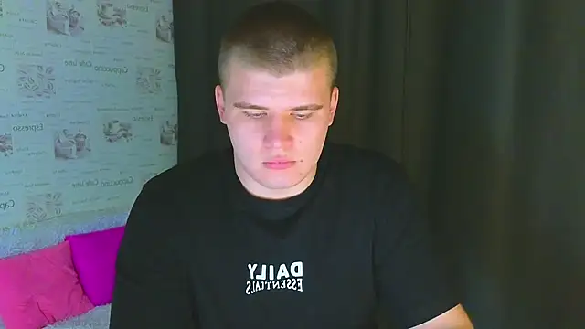 kittenmurr online show from 09/26/25, 11:33