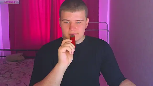 kittenmurr online show from 04/14/26, 10:31