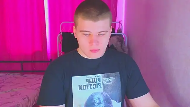 kittenmurr online show from 02/14/26, 06:24