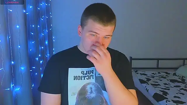 kittenmurr online show from 11/29/25, 01:11