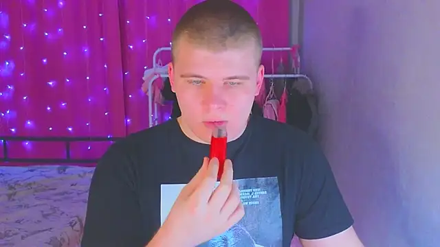 kittenmurr online show from 02/22/26, 09:16