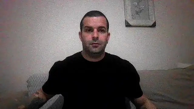 Snapshot of kean2365 chatting on 05/05/26, 10:35 kean2365 online show from 05/05/26, 10:35