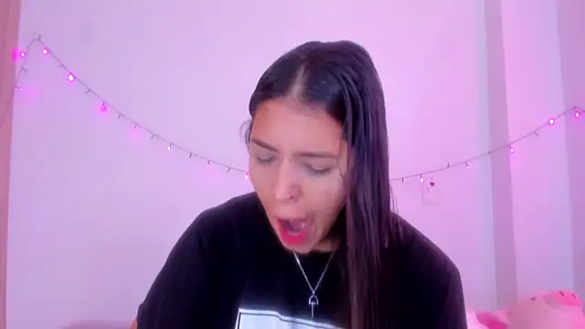 Abby roussee online show from 11/22/25, 01:43