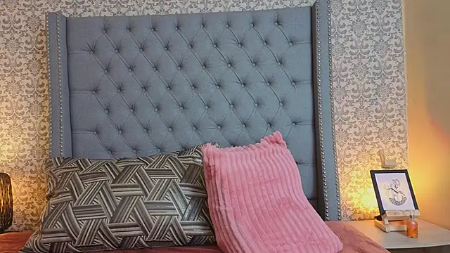 Abby roussee online show from 02/07/26, 09:56