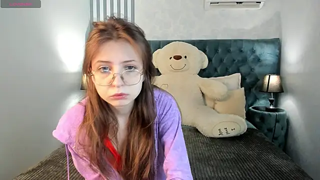 Grace blush online show from 11/11/25, 07:47