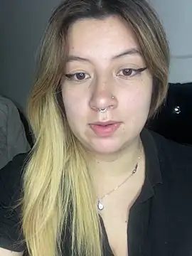 Blair Bunnyy online show from 12/14/25, 06:08