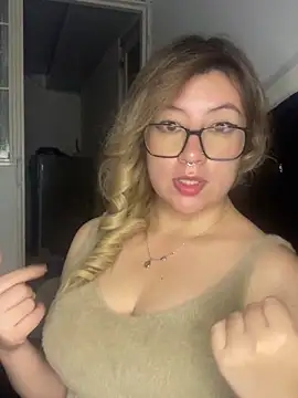 Blair Bunnyy online show from 12/16/25, 02:38