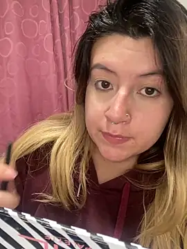 Blair Bunnyy online show from 04/10/26, 07:26