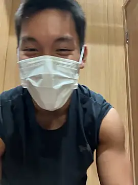 masucle216 online show from 11/30/25, 02:51