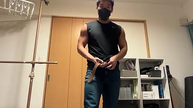 masucle216 online show from 02/19/26, 02:47