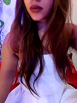 Snapshot of Cutie_Shruti chatting on 09/14/25, 10:15 Cutie Shruti online show from 09/14/25, 10:15