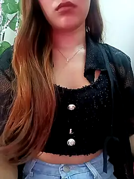 Snapshot of Cutie_Shruti chatting on 09/19/25, 09:57 Cutie Shruti online show from 09/19/25, 09:57