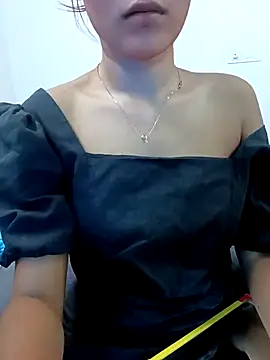 Snapshot of Cutie_Shruti chatting on 09/23/25, 10:55 Cutie Shruti online show from 09/23/25, 10:55