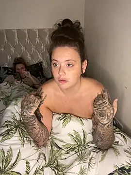 Charsworld online show from 11/17/25, 09:02