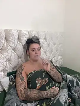 Charsworld online show from 12/22/25, 09:20