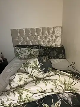 Charsworld online show from 11/14/25, 06:33