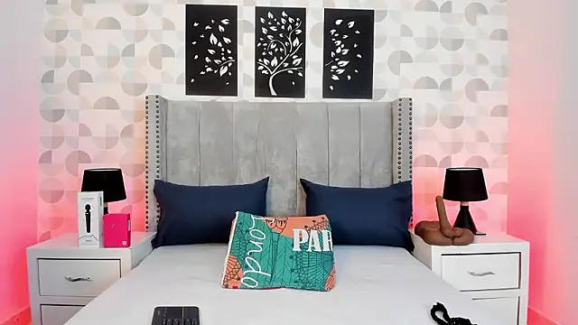 natasha moreno online show from 03/21/26, 12:09