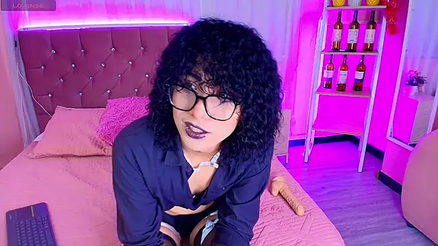 Snapshot of Alex_Tehir chatting on 11/13/25, 12:09 Alex Tehir online show from 11/13/25, 12:09